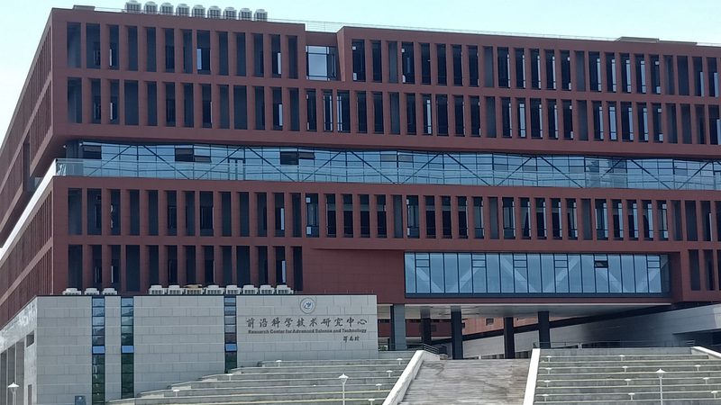 马达启动电容寿命之谜：揭秘其真实寿命与选购要点**